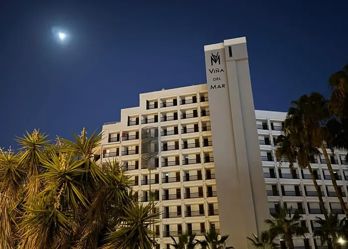 Апартаменти Americas With Pool View *